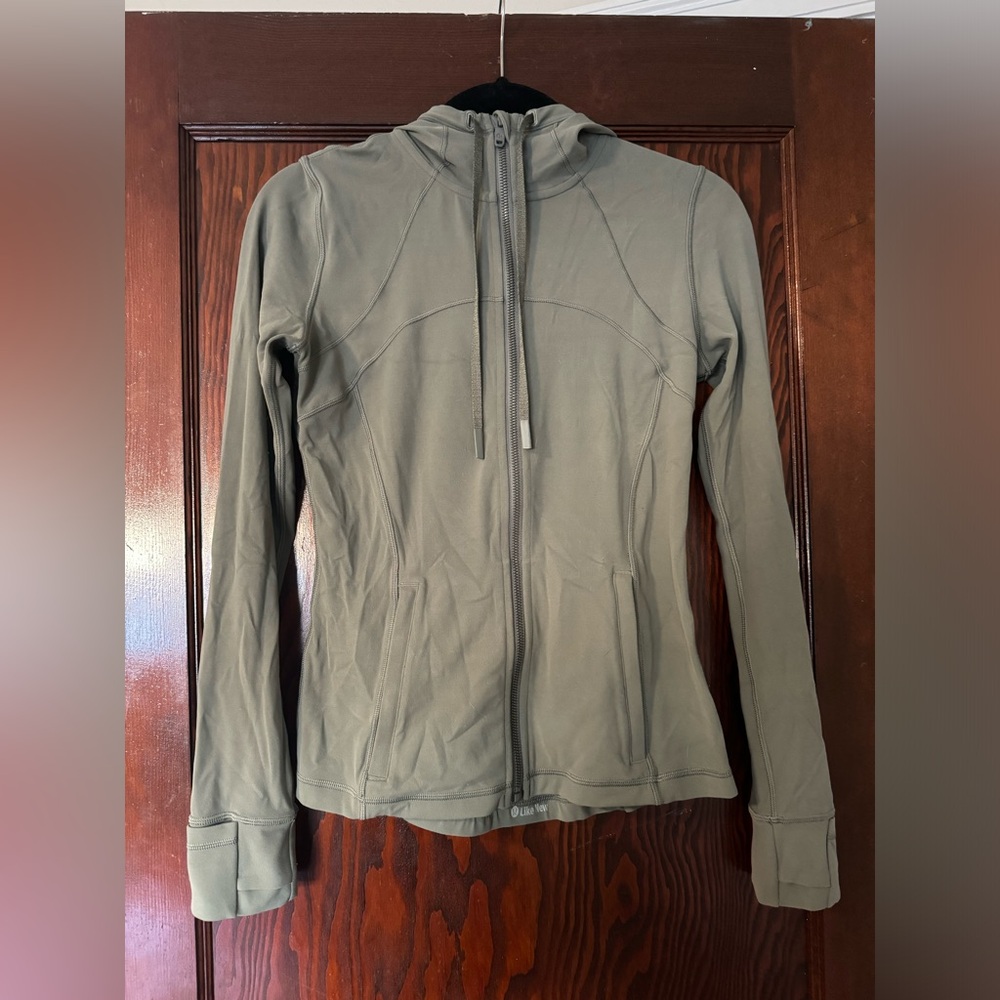 Lululemon defines hooded jacket